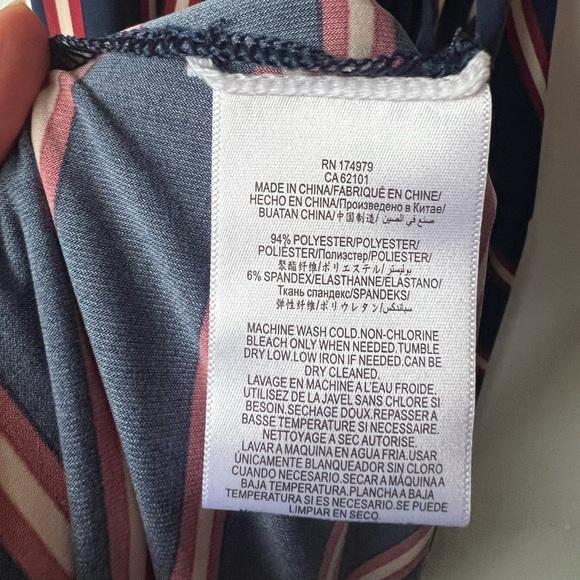 NWT BCBGMaxAzria Stripe Cross Front Tie Dress, XXS - Picture 9 of 12